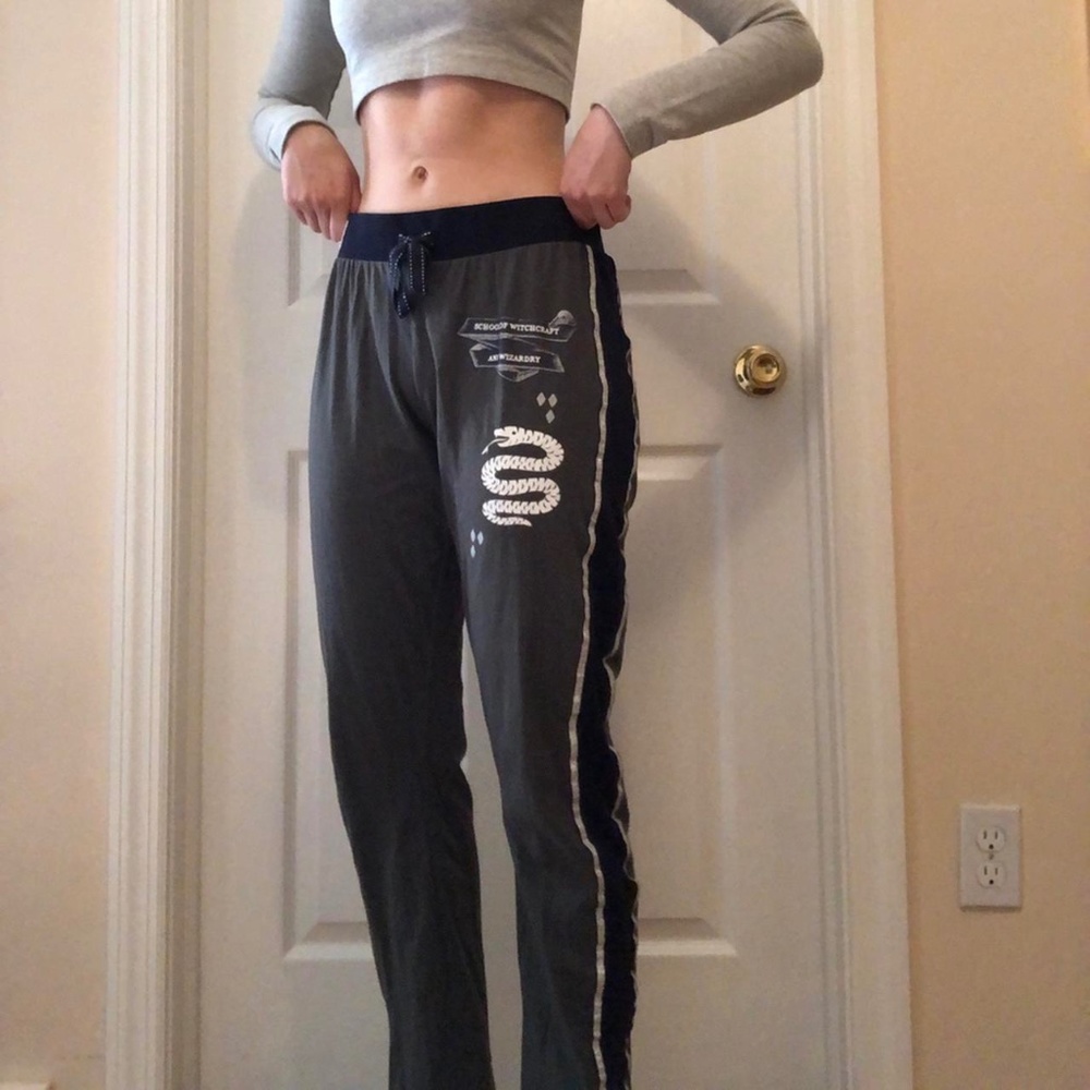 Slytherin Sweatpants - Size S
